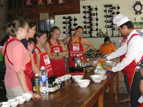 Vietnam Cuisine Tour 11 Days